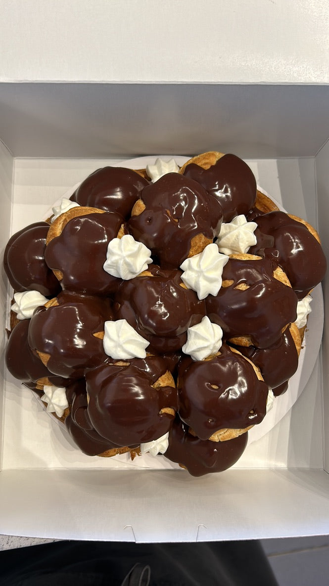 Profiteroles de Chocolate